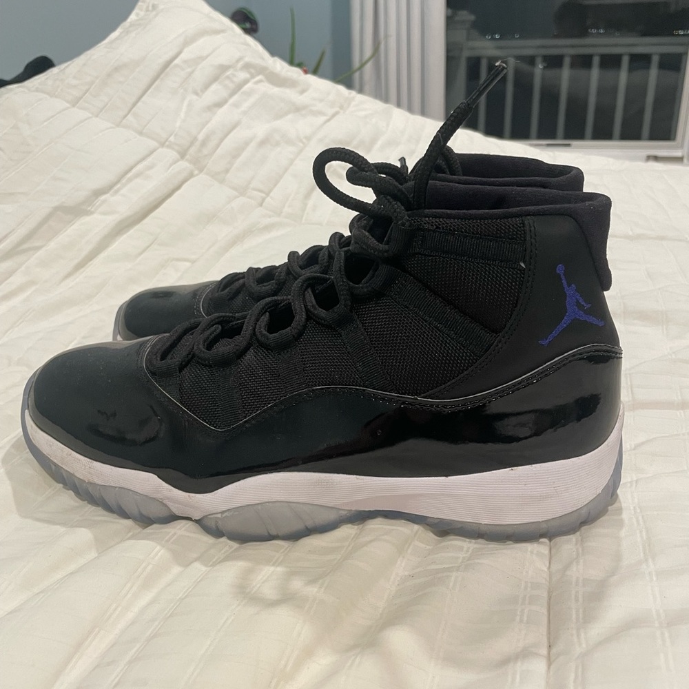 Jordan 11 space jam 2016 size 12